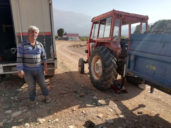 Avdan köyü traktör lastiği tamiri 
